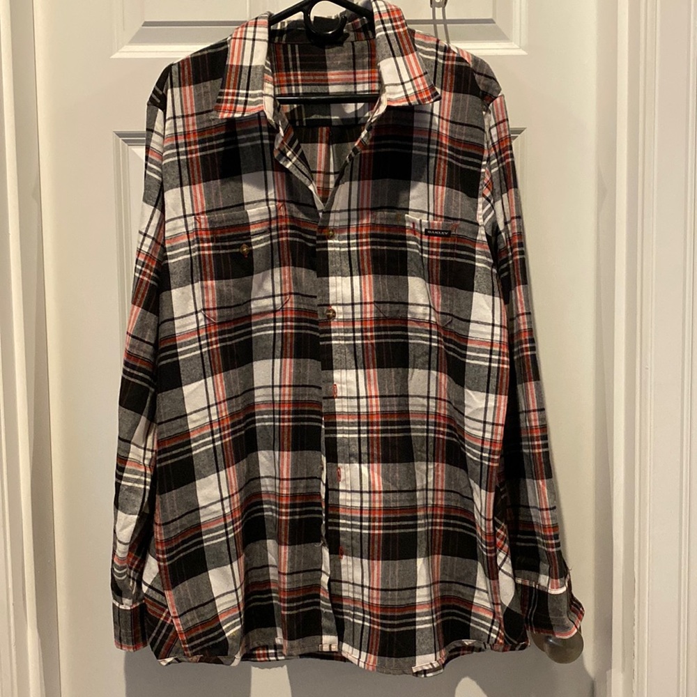 Oakley Flannel